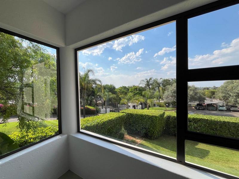 To Let 2 Bedroom Property for Rent in Waterkloof A H Gauteng