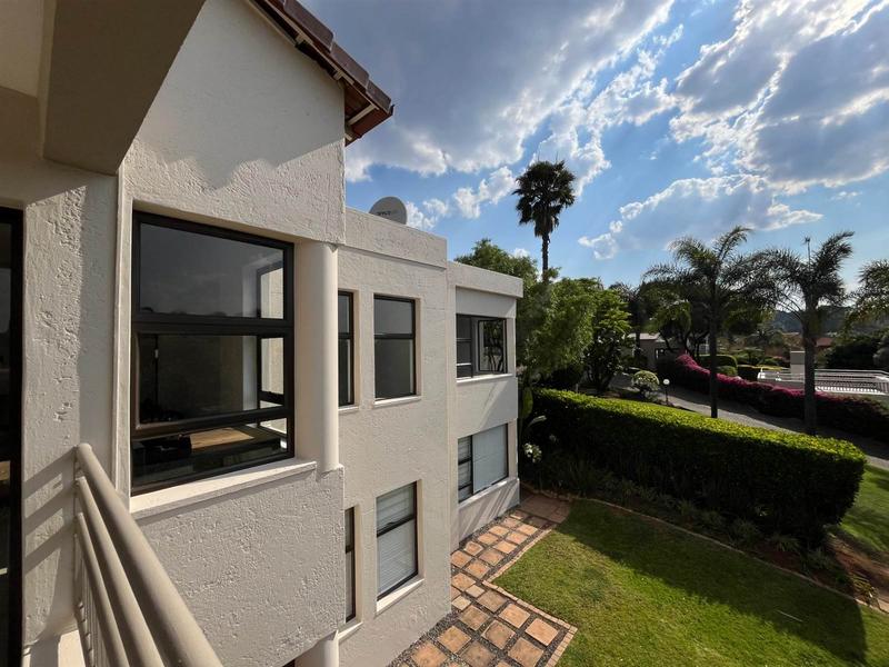 To Let 2 Bedroom Property for Rent in Waterkloof A H Gauteng