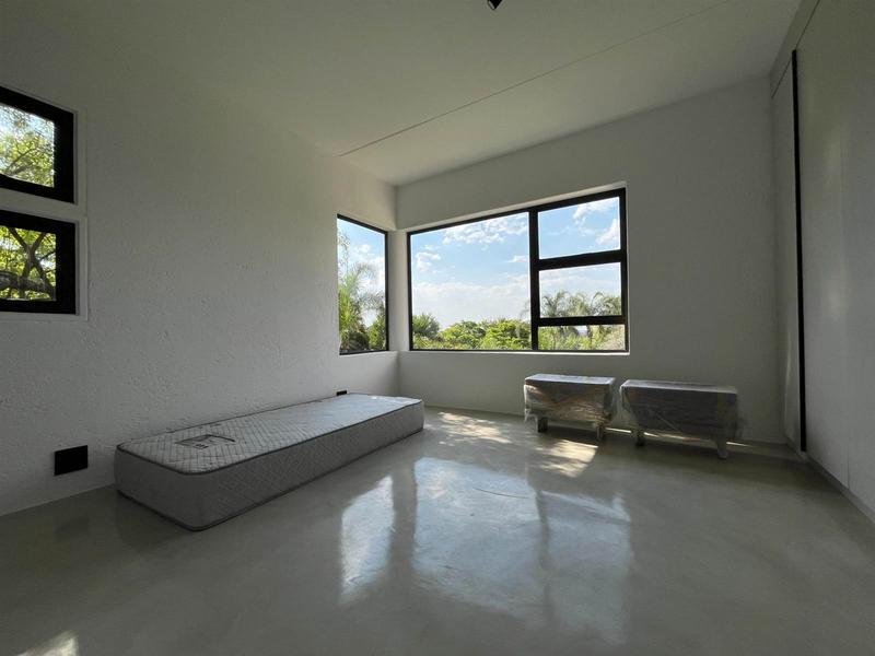 To Let 2 Bedroom Property for Rent in Waterkloof A H Gauteng