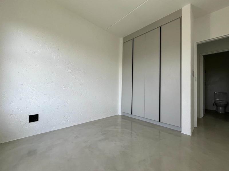 To Let 2 Bedroom Property for Rent in Waterkloof A H Gauteng