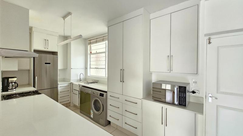 2 Bedroom Property for Sale in Sandton Central Gauteng