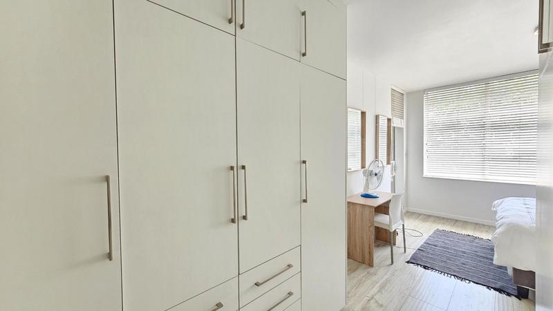 2 Bedroom Property for Sale in Sandton Central Gauteng