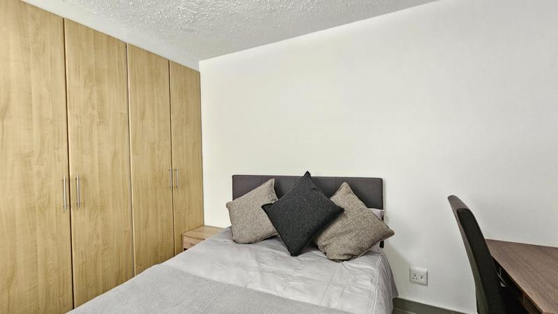 2 Bedroom Property for Sale in Sandton Central Gauteng