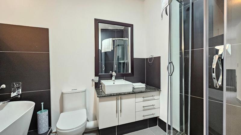 2 Bedroom Property for Sale in Sandton Central Gauteng