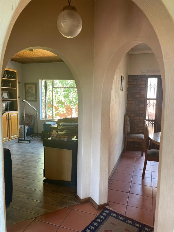4 Bedroom Property for Sale in Zwartkop Gauteng