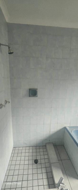 To Let 3 Bedroom Property for Rent in Greenhills Gauteng