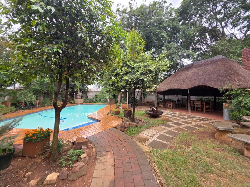 3 Bedroom Property for Sale in Helikonpark Gauteng