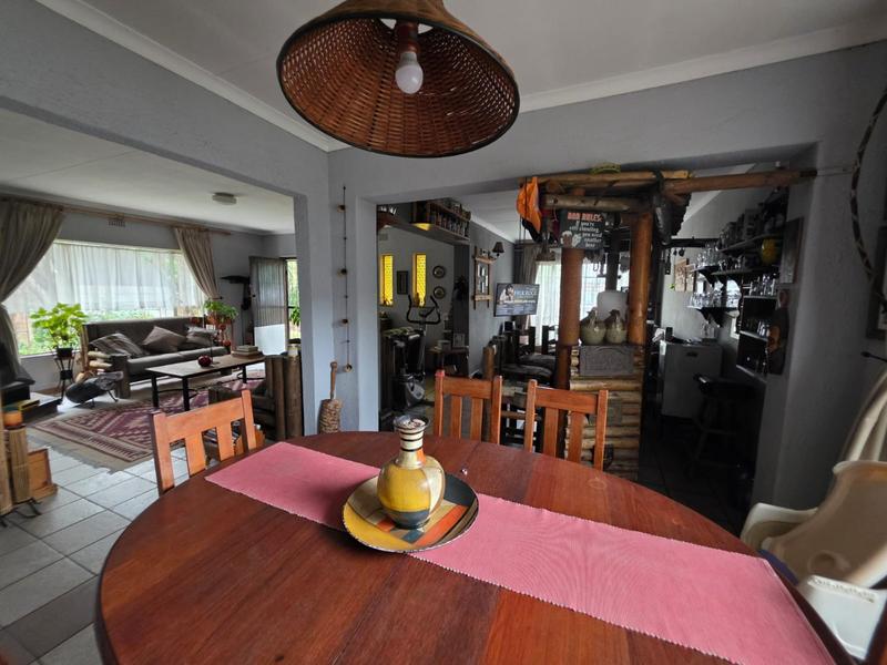 3 Bedroom Property for Sale in Helikonpark Gauteng