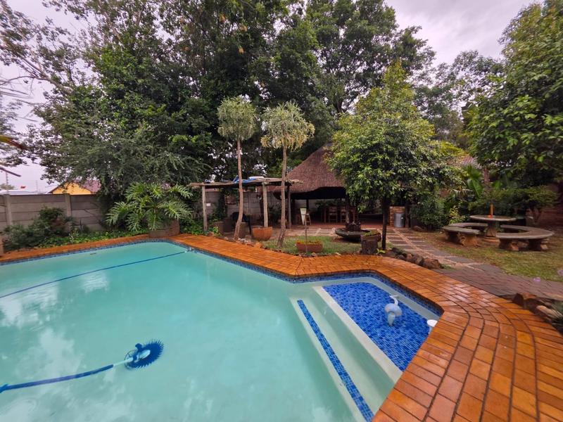 3 Bedroom Property for Sale in Helikonpark Gauteng