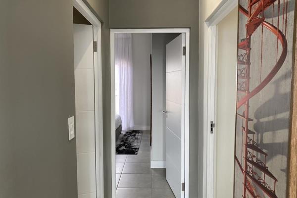 To Let 2 Bedroom Property for Rent in Waterfall Gauteng