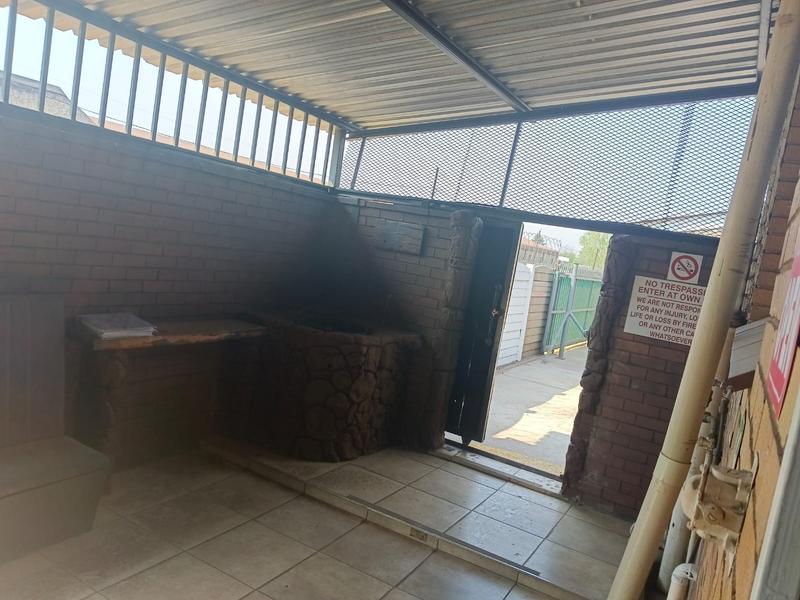To Let commercial Property for Rent in Duncanville Gauteng