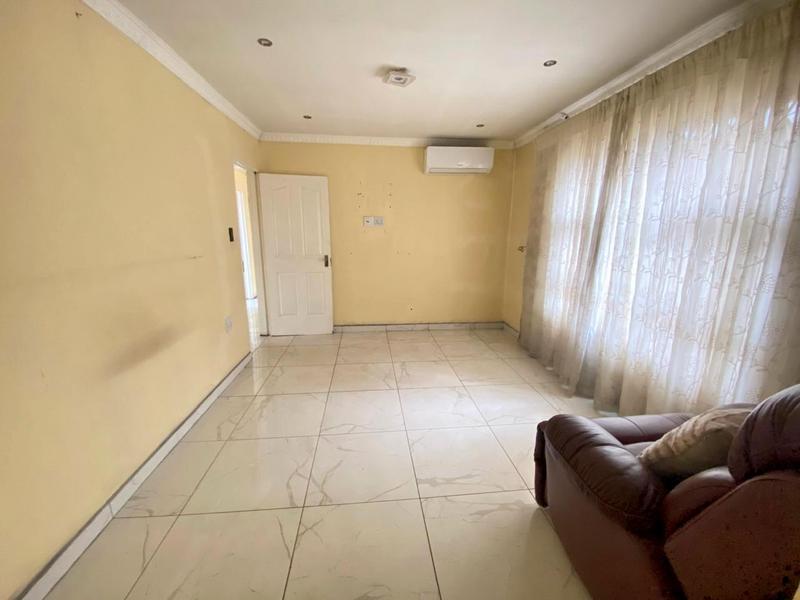 3 Bedroom Property for Sale in Protea Glen Gauteng