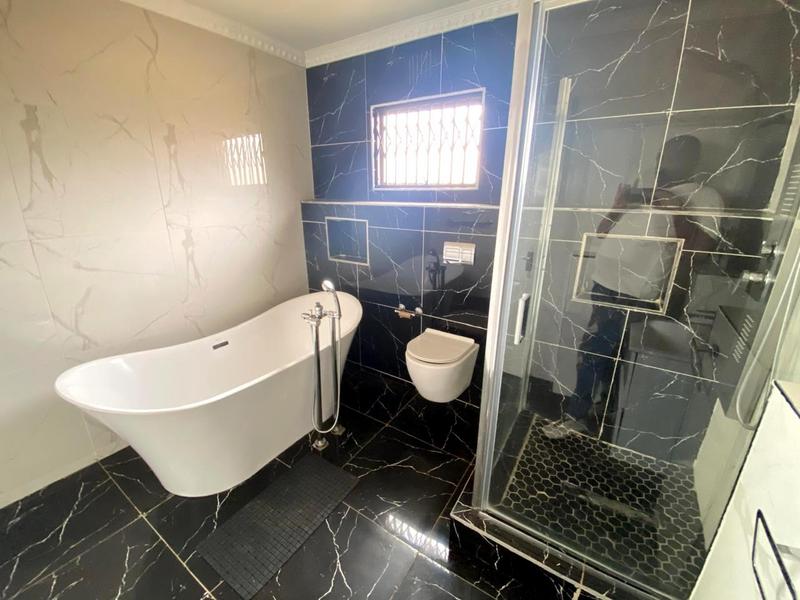 3 Bedroom Property for Sale in Protea Glen Gauteng