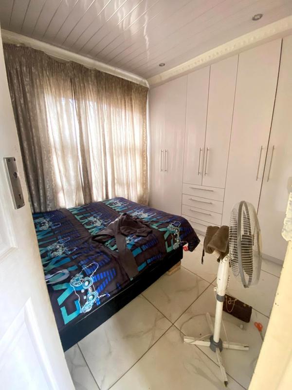 3 Bedroom Property for Sale in Protea Glen Gauteng