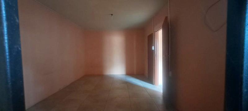 2 Bedroom Property for Sale in Sol Plaatjie Gauteng