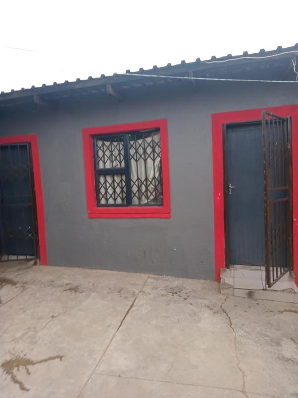 10 Bedroom Property for Sale in Naturena Gauteng