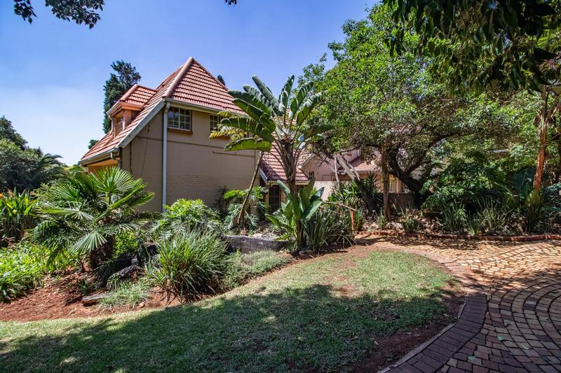 4 Bedroom Property for Sale in Bedfordview Gauteng