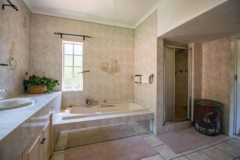 4 Bedroom Property for Sale in Bedfordview Gauteng