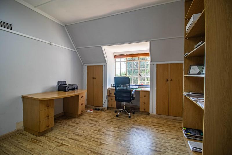 4 Bedroom Property for Sale in Bedfordview Gauteng