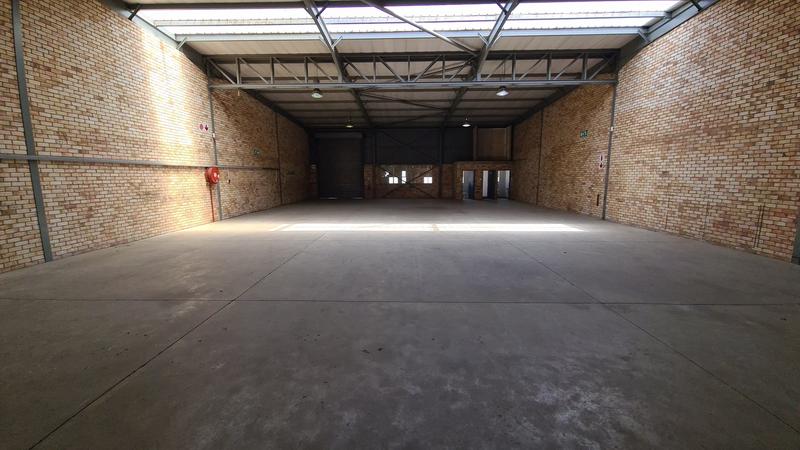 To Let commercial Property for Rent in Grand Central Gauteng