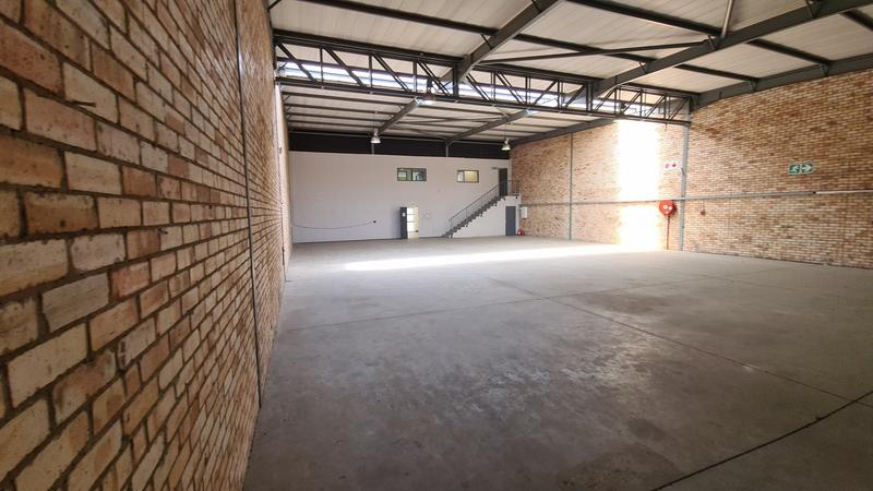 To Let commercial Property for Rent in Grand Central Gauteng