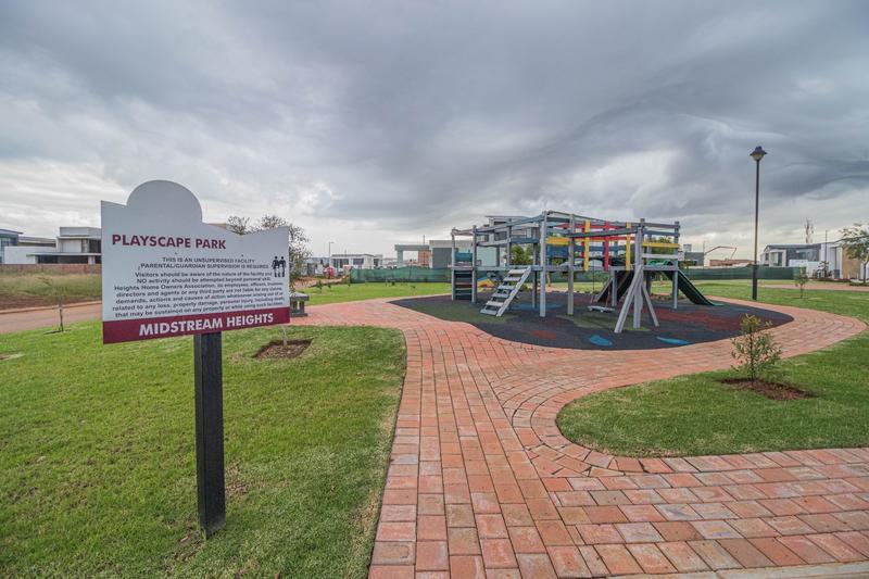 6 Bedroom Property for Sale in Midstream Heights Gauteng