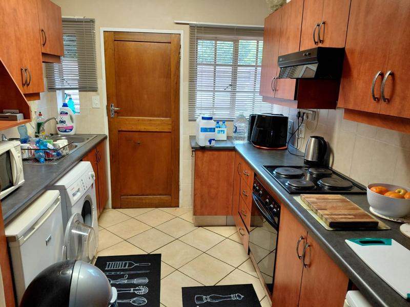 2 Bedroom Property for Sale in Annlin Gauteng