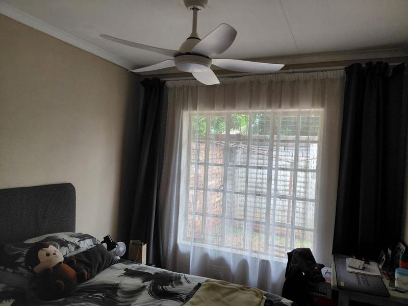 2 Bedroom Property for Sale in Annlin Gauteng