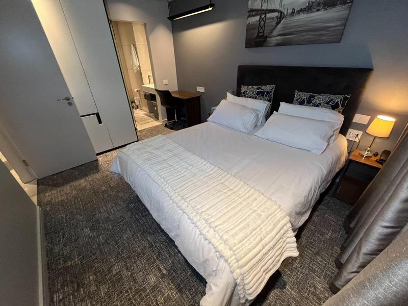 To Let 1 Bedroom Property for Rent in Sandown Gauteng