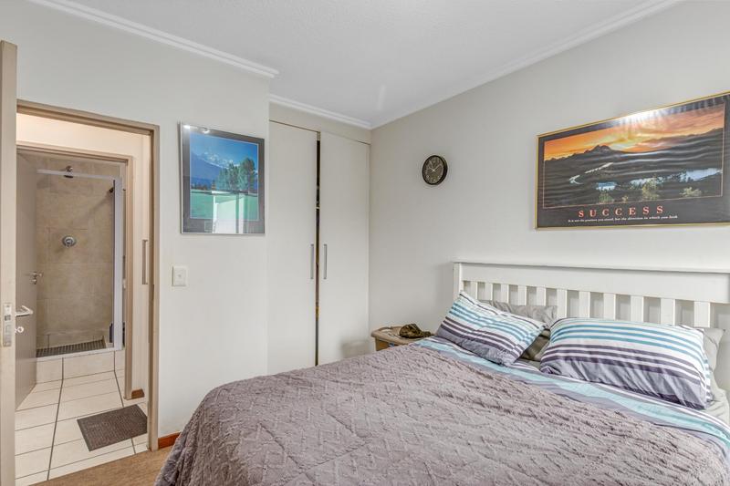 1 Bedroom Property for Sale in Lonehill Gauteng