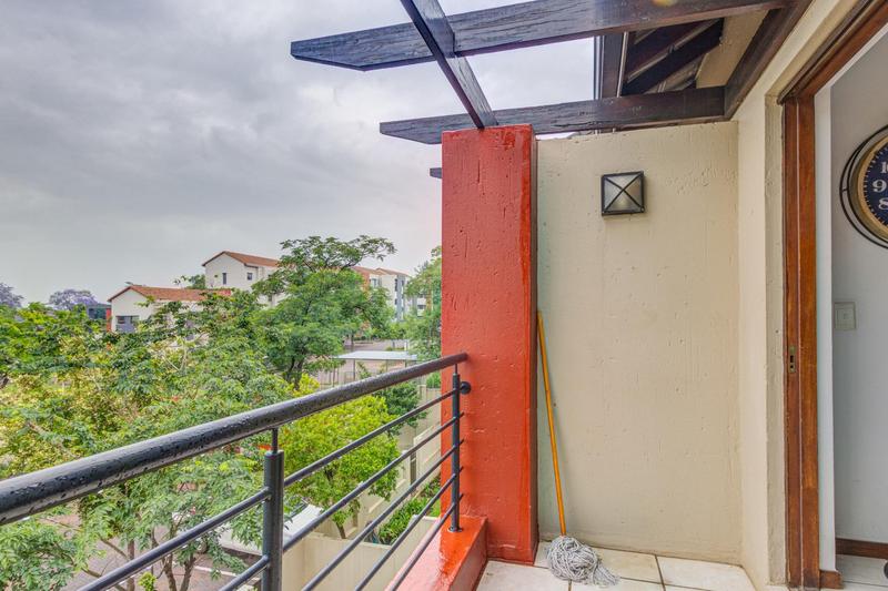 1 Bedroom Property for Sale in Lonehill Gauteng