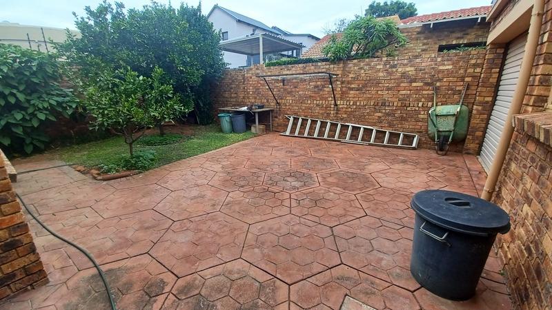 3 Bedroom Property for Sale in Magalieskruin Gauteng