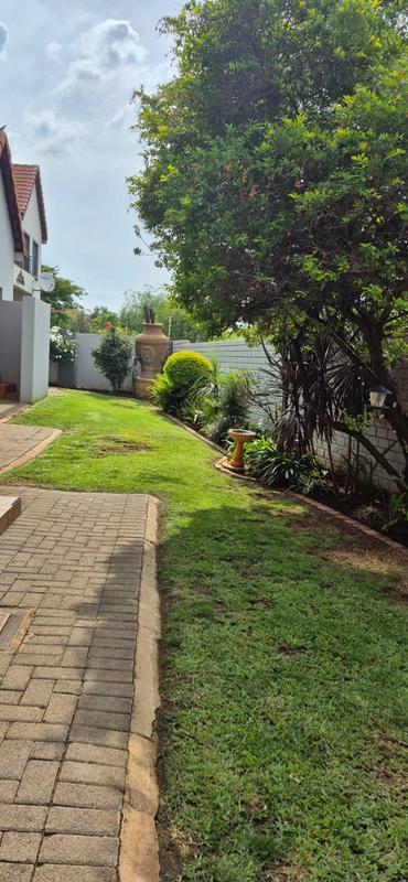 3 Bedroom Property for Sale in Midstream Estate Gauteng