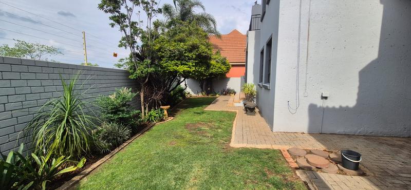 3 Bedroom Property for Sale in Midstream Estate Gauteng