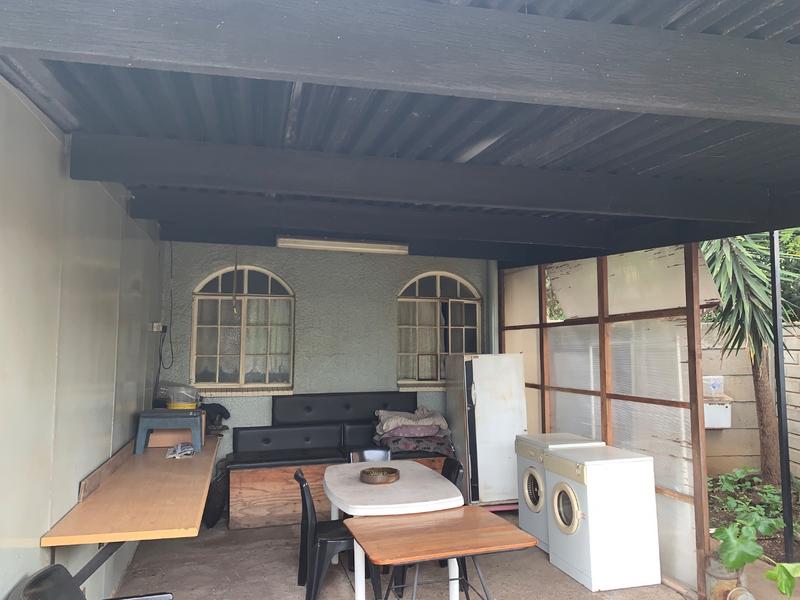 4 Bedroom Property for Sale in Flora Gardens Gauteng