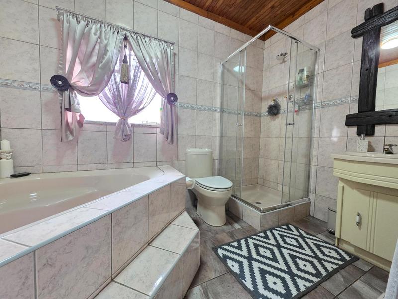 3 Bedroom Property for Sale in Golf Park Gauteng