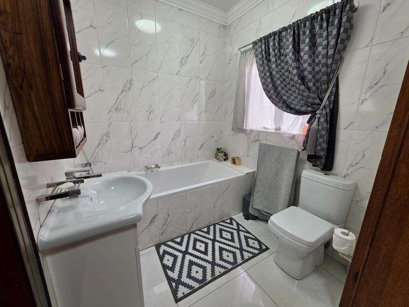 3 Bedroom Property for Sale in Golf Park Gauteng