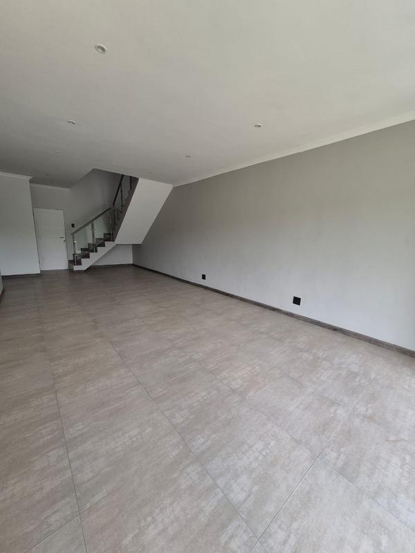 To Let 3 Bedroom Property for Rent in Bryanston Gauteng