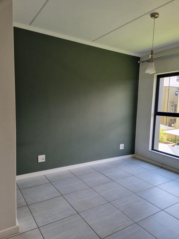 To Let 3 Bedroom Property for Rent in Waterfall Gauteng