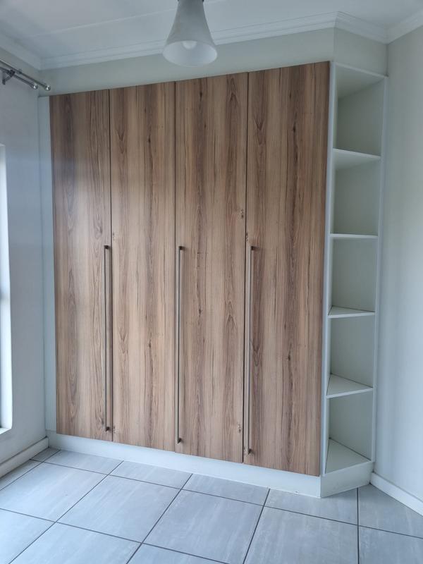 To Let 3 Bedroom Property for Rent in Waterfall Gauteng