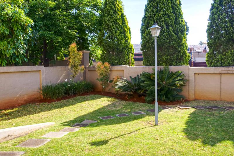 2 Bedroom Property for Sale in Montgomery Park Gauteng