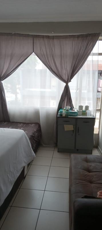 1 Bedroom Property for Sale in Kempton Park Central Gauteng