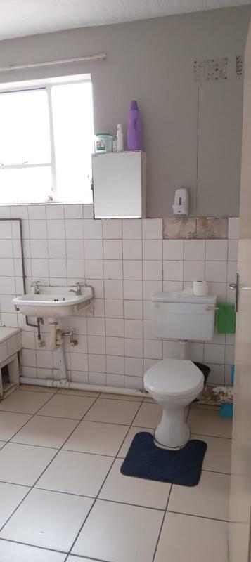 1 Bedroom Property for Sale in Kempton Park Central Gauteng
