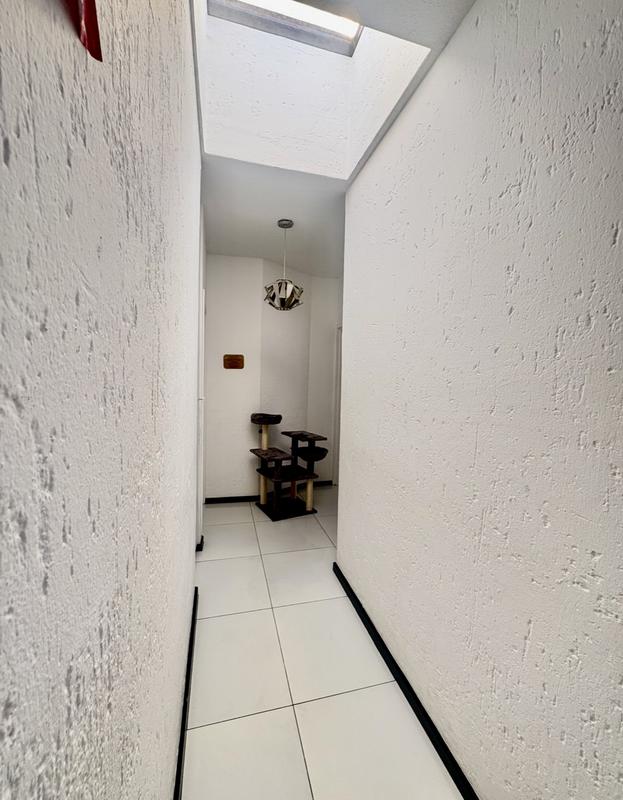 2 Bedroom Property for Sale in Glenhazel Gauteng