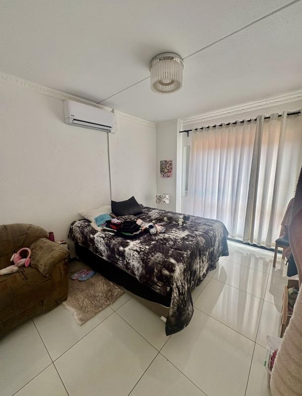 2 Bedroom Property for Sale in Glenhazel Gauteng