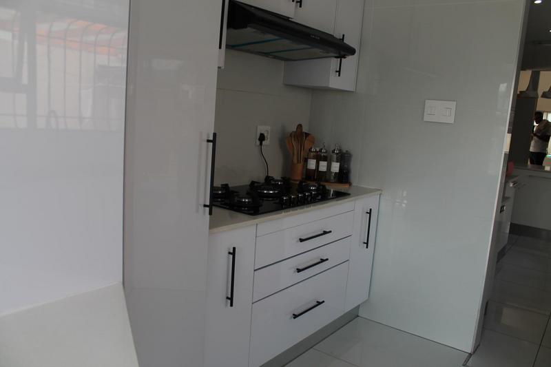 8 Bedroom Property for Sale in South Kensington Gauteng