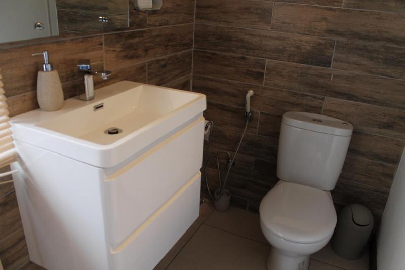 8 Bedroom Property for Sale in South Kensington Gauteng