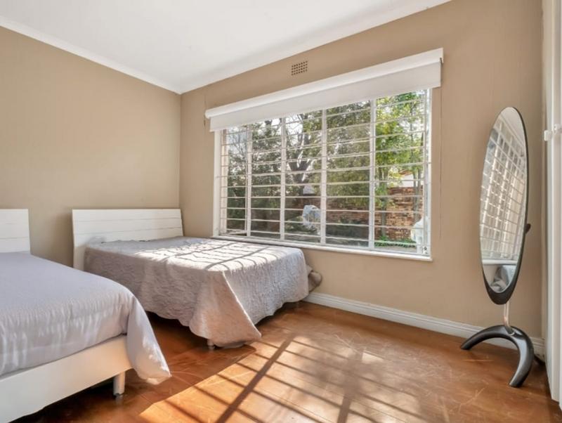 To Let 4 Bedroom Property for Rent in New Brighton Gauteng