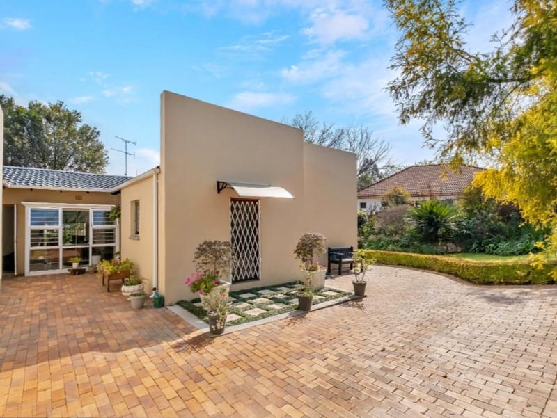 To Let 4 Bedroom Property for Rent in New Brighton Gauteng