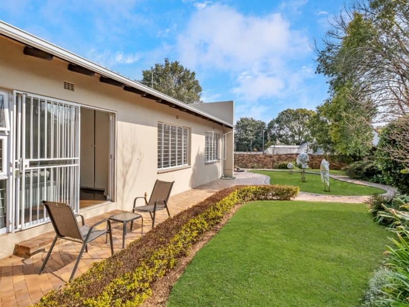 To Let 4 Bedroom Property for Rent in New Brighton Gauteng